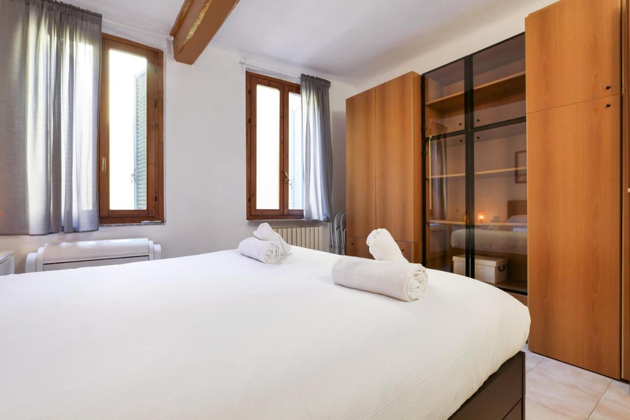 Primopiano - Colonne 18 Apartment Milan Bagian luar foto